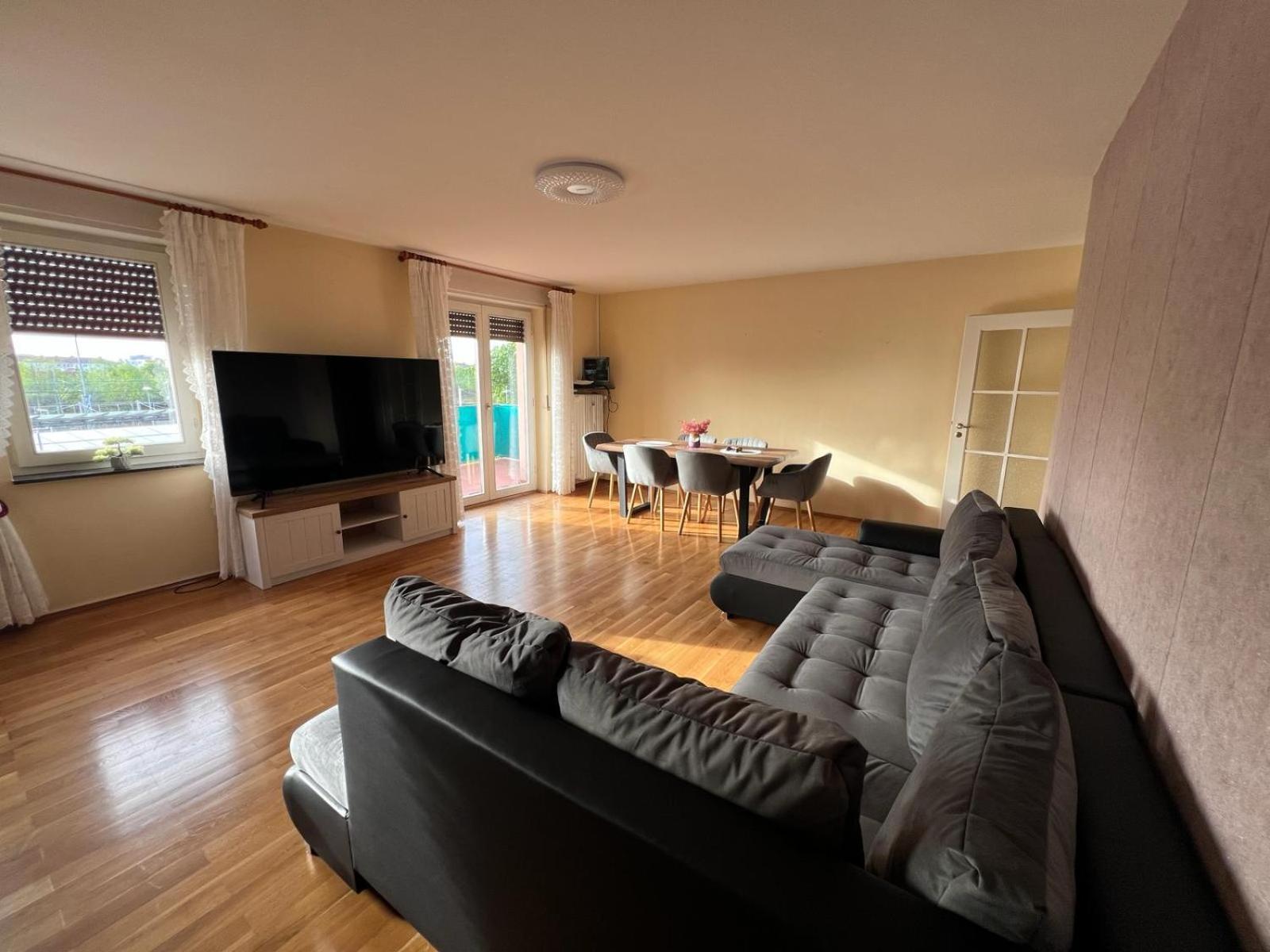 Albert-Schulte-Park Apartment- Вормс Екстер'єр фото